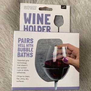Sipski Wine Holder